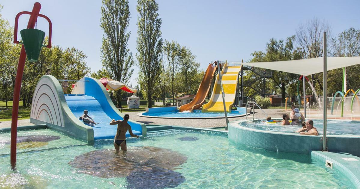 Kids' Paradise House Balatonboglár Eksteriør bilde