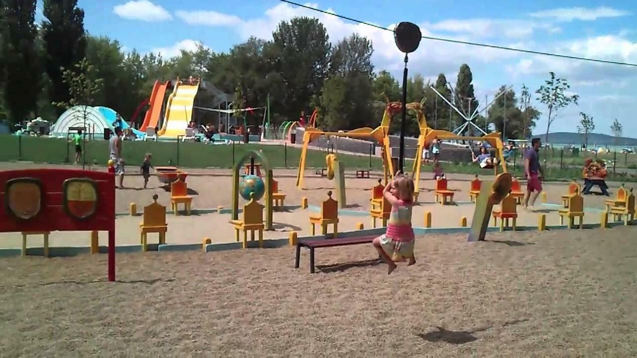 Kids' Paradise House Balatonboglár Eksteriør bilde